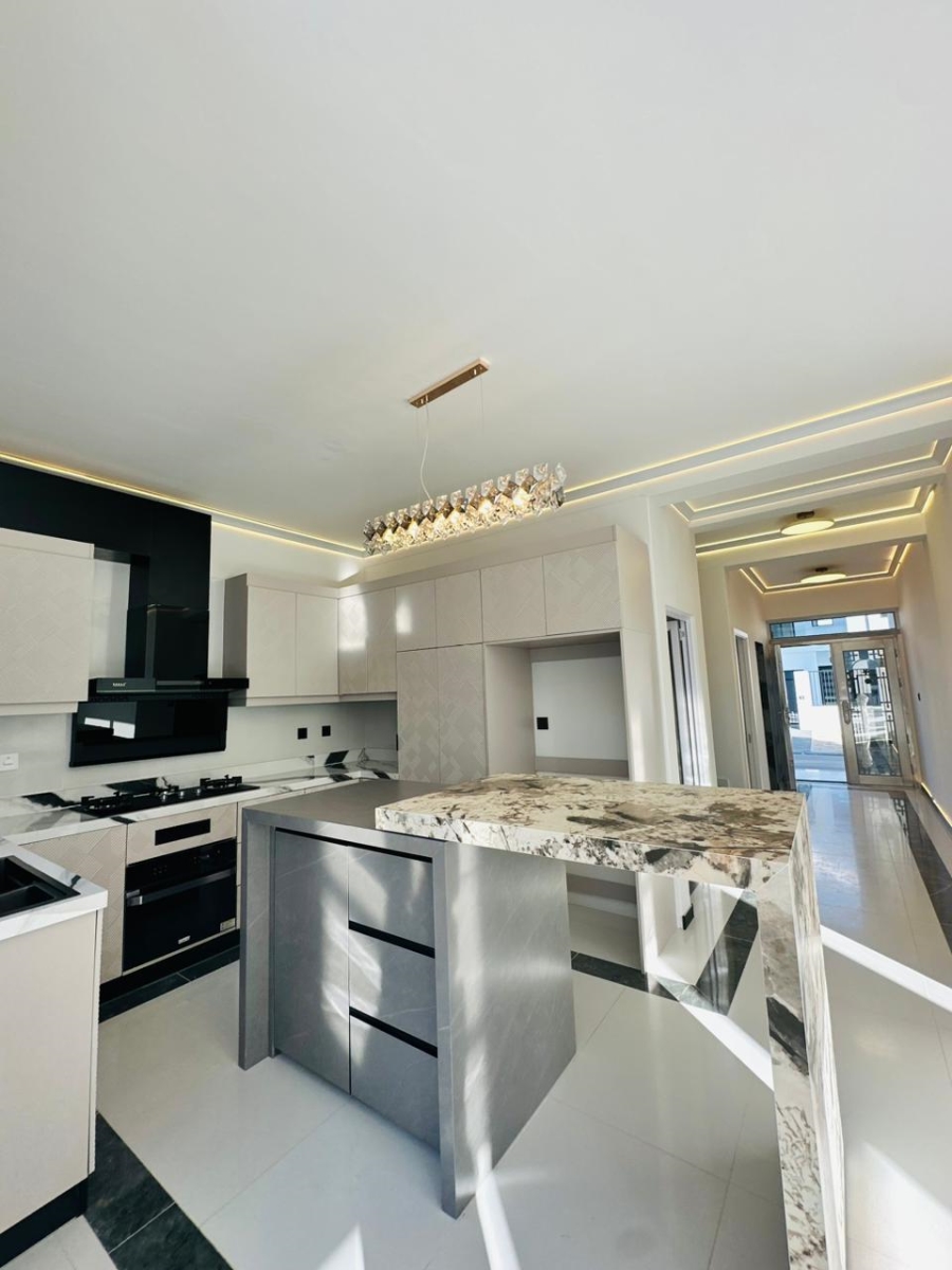 4 Bedroom Property for Sale in Sandown Western Cape